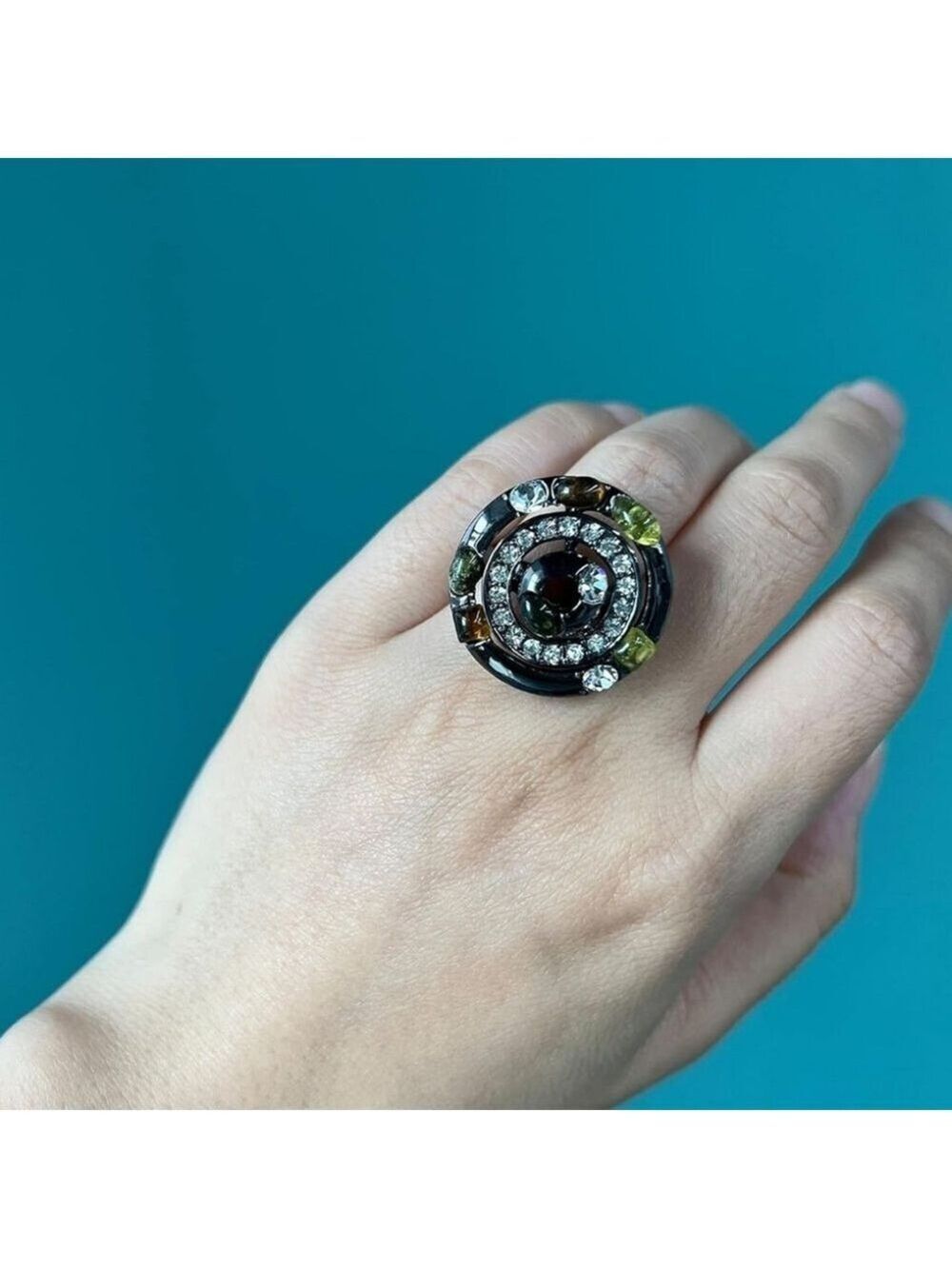 Round Shape Colorful Crystal Setting Statement Ring - Picture 2 of 6